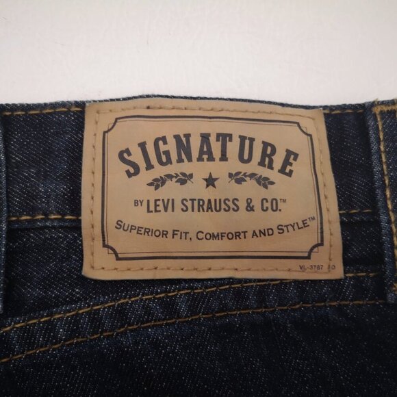 Signature by Levi Strauss Men's Size 40/30 Dark Wash Straight Leg Jeans - Picture 3 of 13
